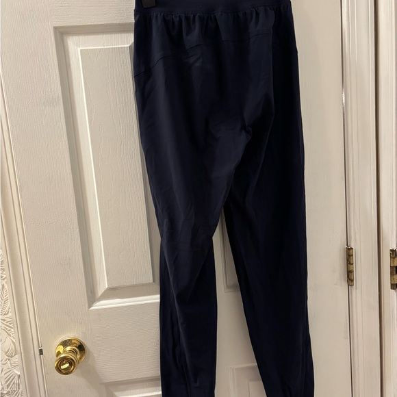Lululemon navy blue lighweight jogger - Picture 3 of 5